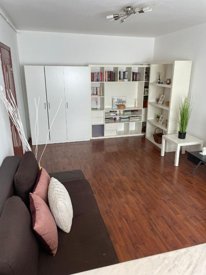 2 Camere, Decomandat, Piata Unirii *
